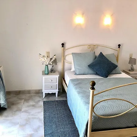 Villa Large & Comfortable Marinera With Swimming Pool And Seaview In *